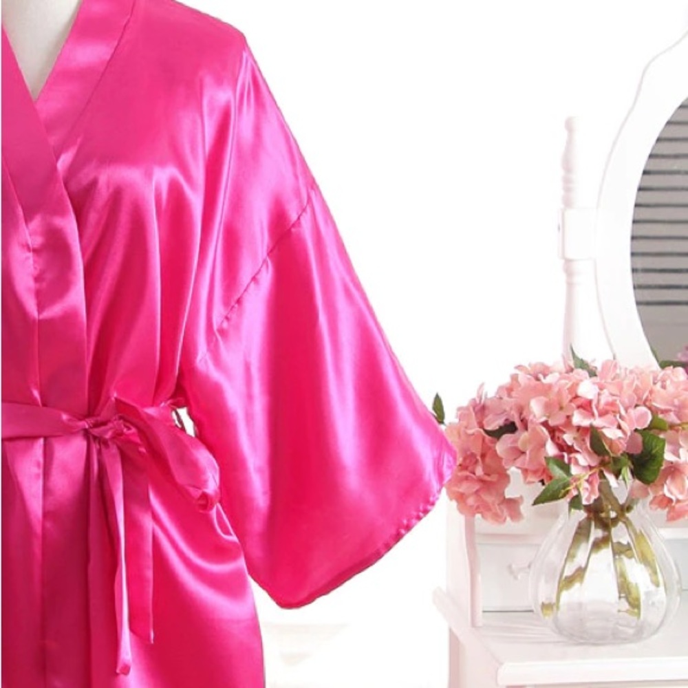 Hot Pink Satin Silk Robe - Bridesmaids - Bachelorette Party - Girls Night NWT - Picture 3 of 4